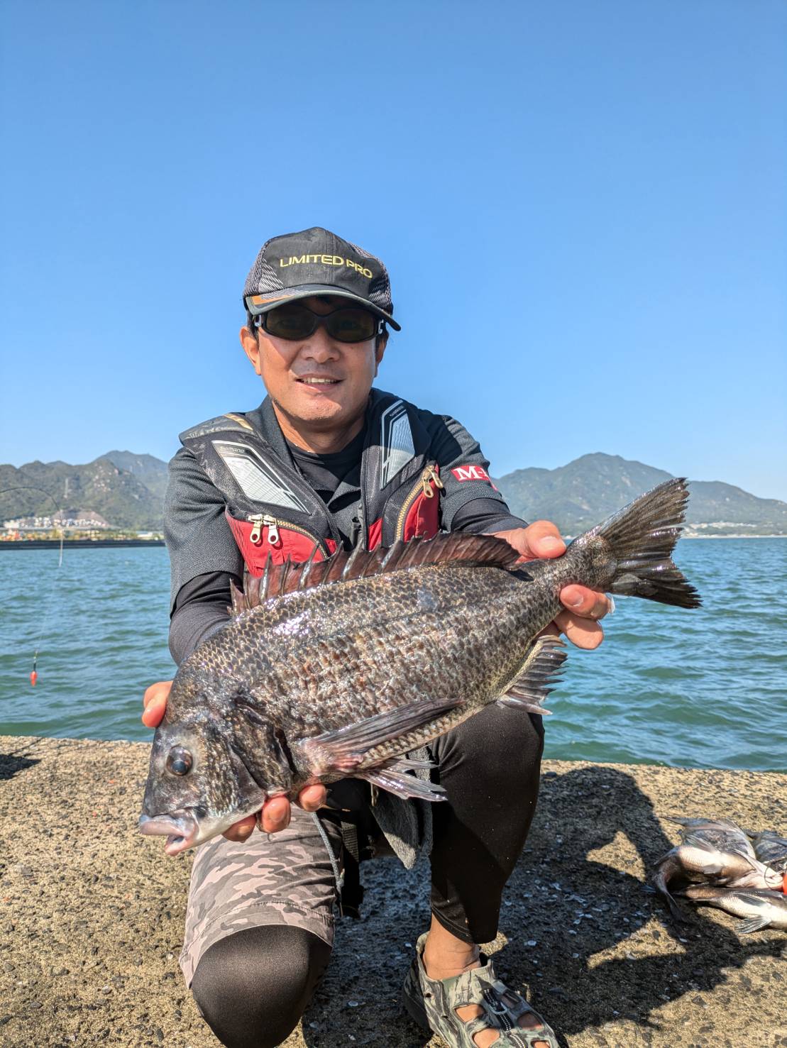 仲間とチヌ釣りへ