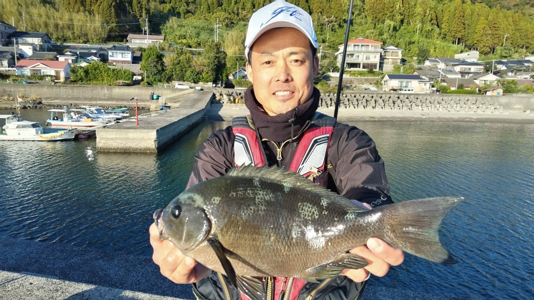 霧島市隼人でメジナ釣行